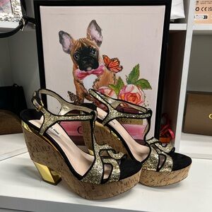 🔥🔥 Miu miu Gold Glitter Platform Sandals